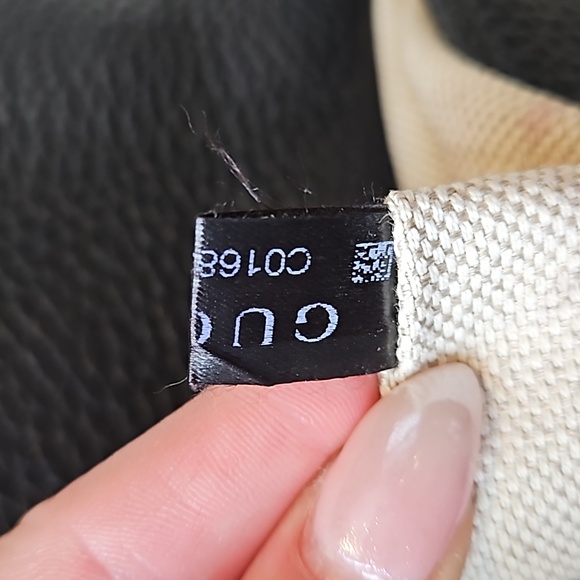 Gucci Soho Tassel Clutch Black Leather GG Logo - Picture 14 of 16